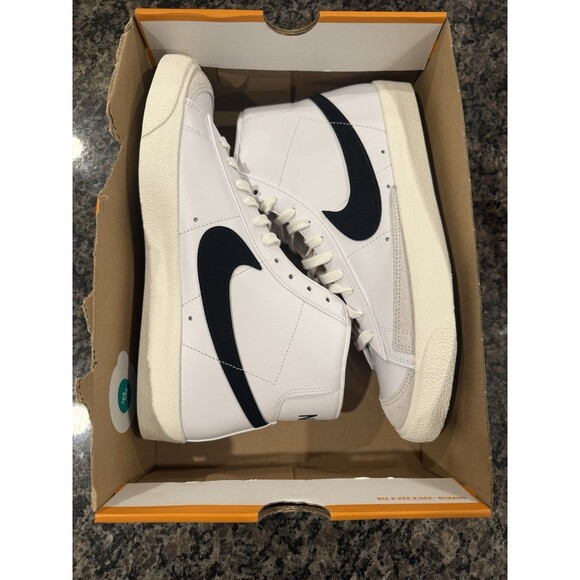 Size 10.5 Nike Blazer Mid \'77 Vintage White Black Mens Athletic Shoes BQ6806-100 main image 5